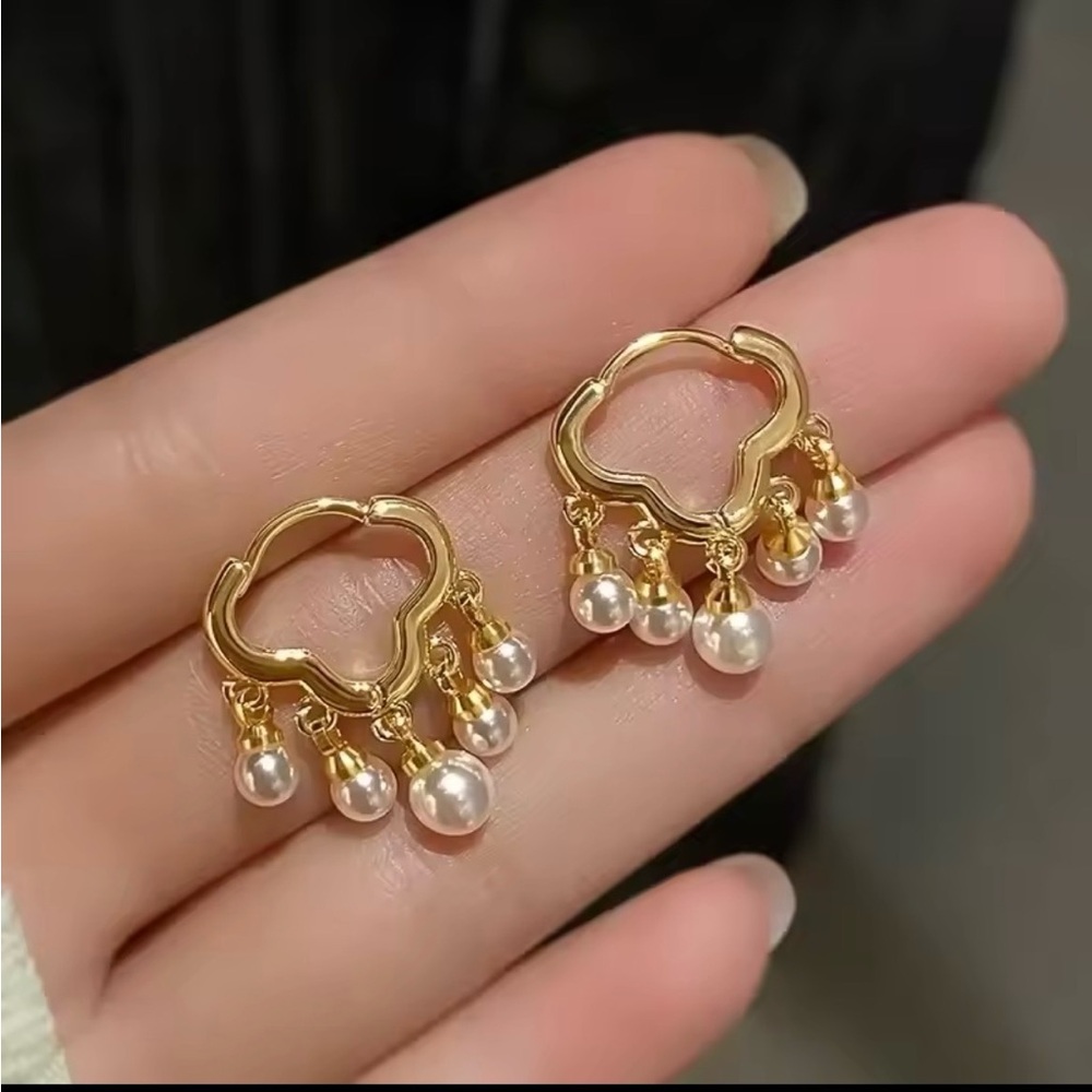 Clearance! NEW ELEGANT GOLD MOROCCAN PEARL DROP EARRINGS